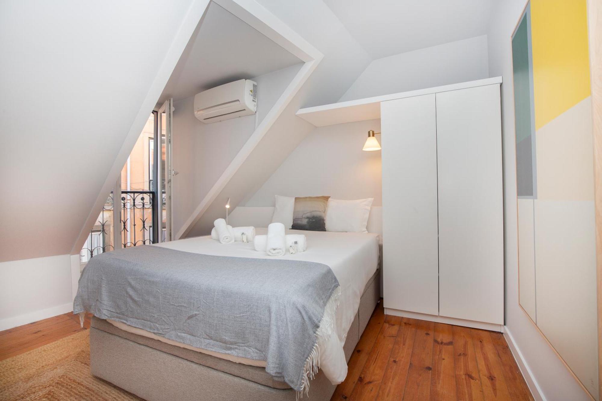 Live Like A Local @ Casa Da Esquina - Wifi & A/c Apartamento *